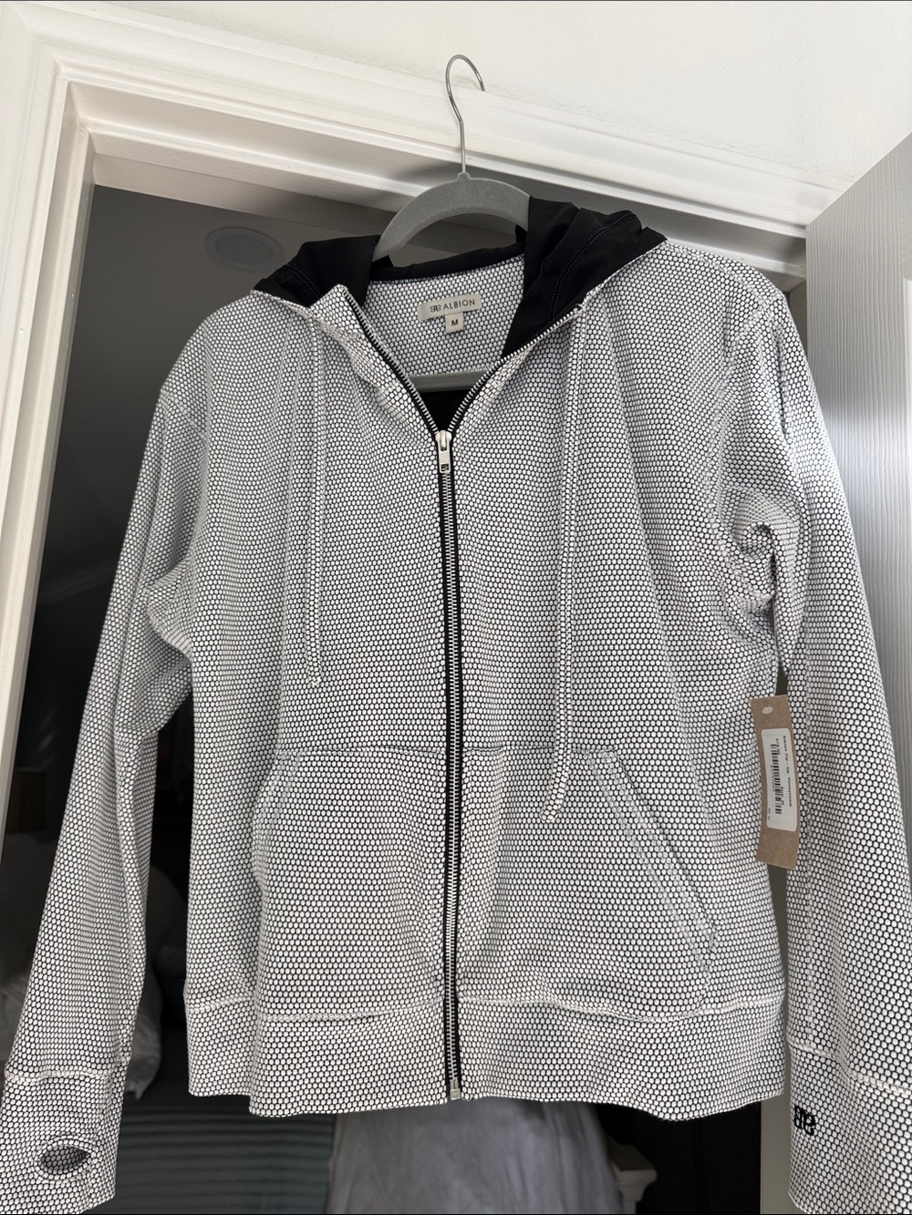 Albion NWT Zip Up Honeycomb Jacket M